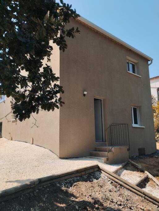 Charmante Maison Avec Jardin Aux Portes Des Gorges De L'Ardeche Saint-Julien-de-Peyrolas Eksteriør billede