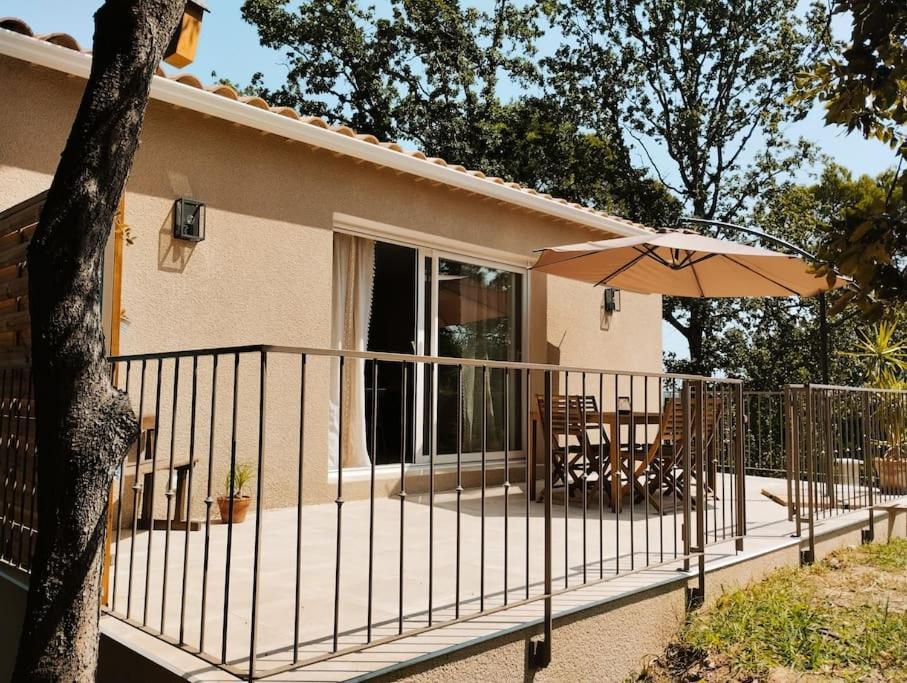 Charmante Maison Avec Jardin Aux Portes Des Gorges De L'Ardeche Saint-Julien-de-Peyrolas Eksteriør billede